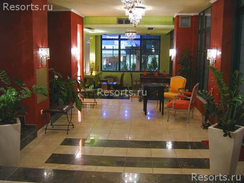 Delphi Art Hotel 6